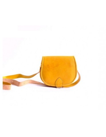 Shoulder bags in yellow natural leather