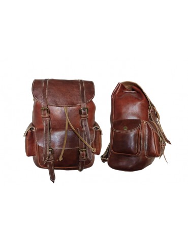 Praktisk och snygg väska i äkta läder 100% handgjord