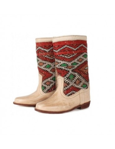 Handgefertigter Stiefel in marokkanischer Handwerkskunst aus echtem Leder
