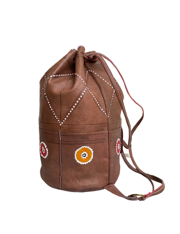 Käytännöllinen käsintehty...