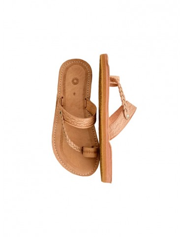 Håndlavet sandal i ægte læder - naturlig komfort og håndværksmæssig elegance