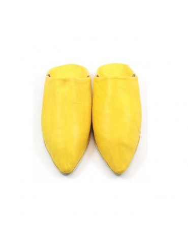 Zapatilla en cuero natural amarillo real