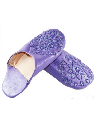 Slippers woman in purple leather