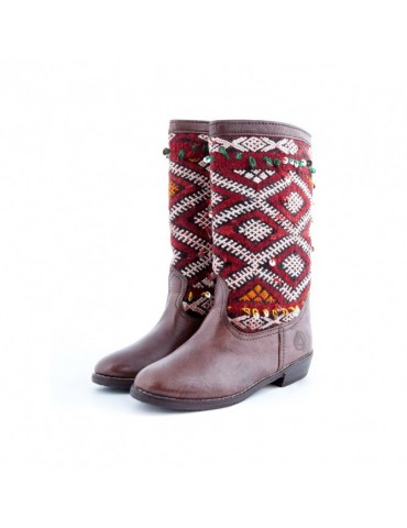Women's boot with kilim