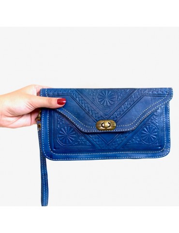Handcrafted wallet in real leather Blue