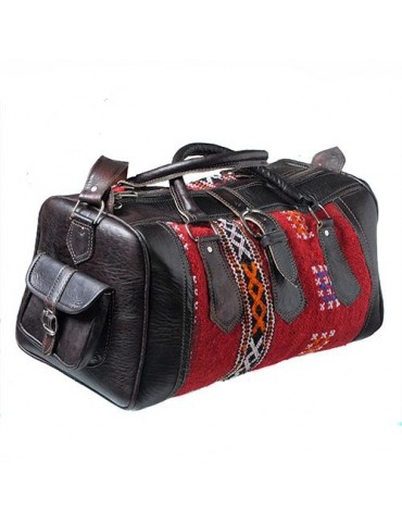 Travel bag in kilim
