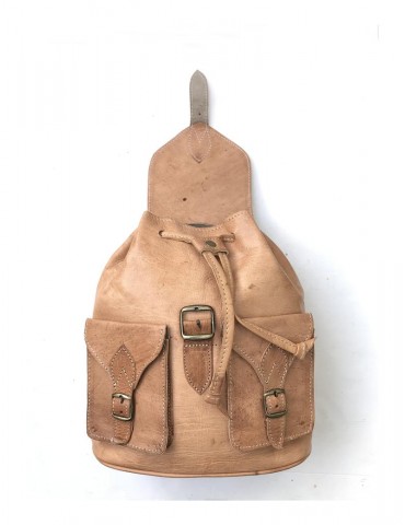 Sac à dos beige en cuir naturel avec deux poches