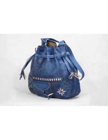Handgjord blå väska i äkta läder