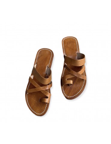 Woman's sandal in natural leather