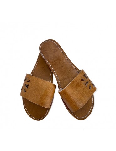 Sandale confortable mode femme en vrai cuir plate