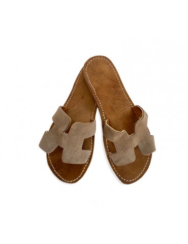 Bequeme Fashion-Sandale für Damen aus echtem Flachleder